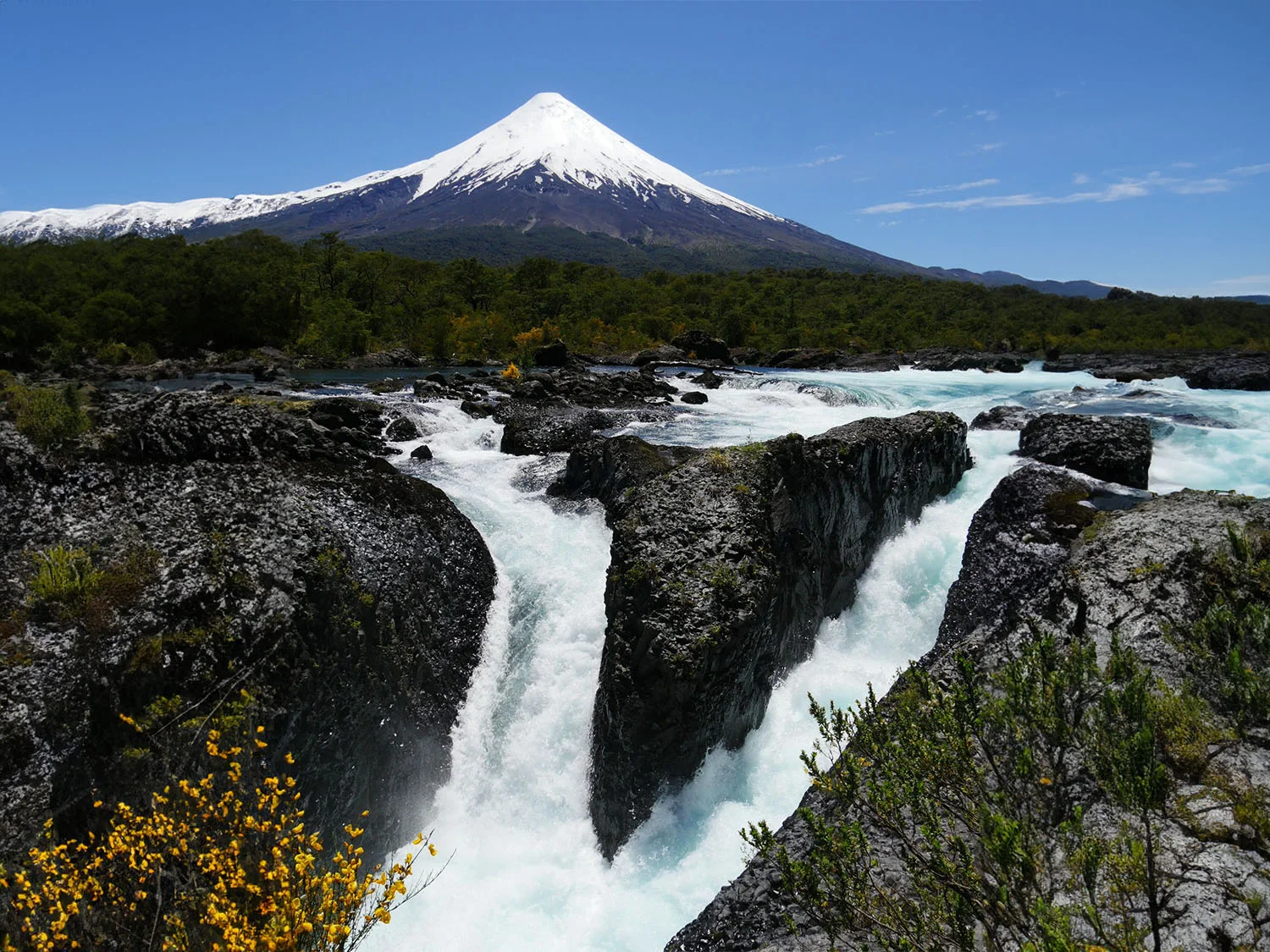 Volcán y Saltos del Petrohué
